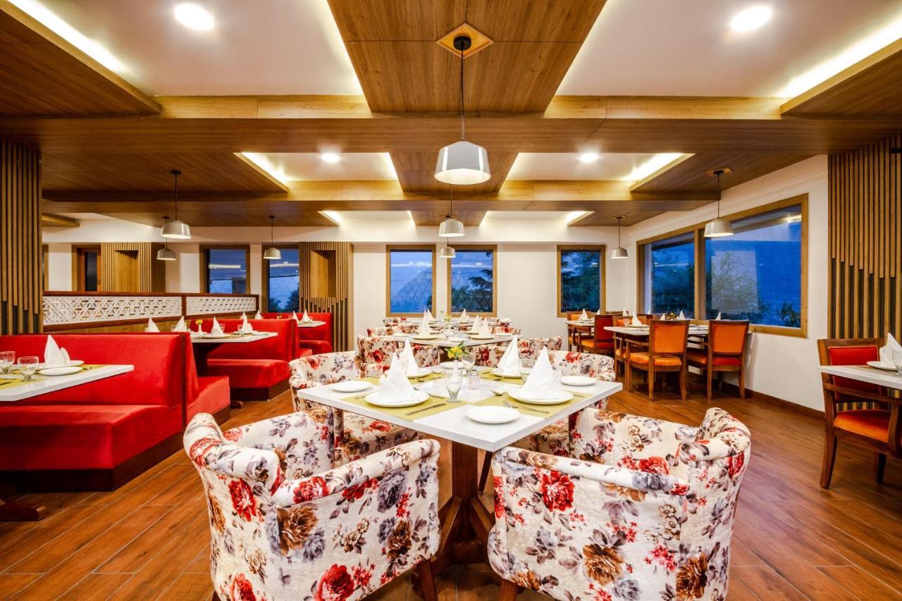 Anand Vardhan Resorts Manāli Екстериор снимка