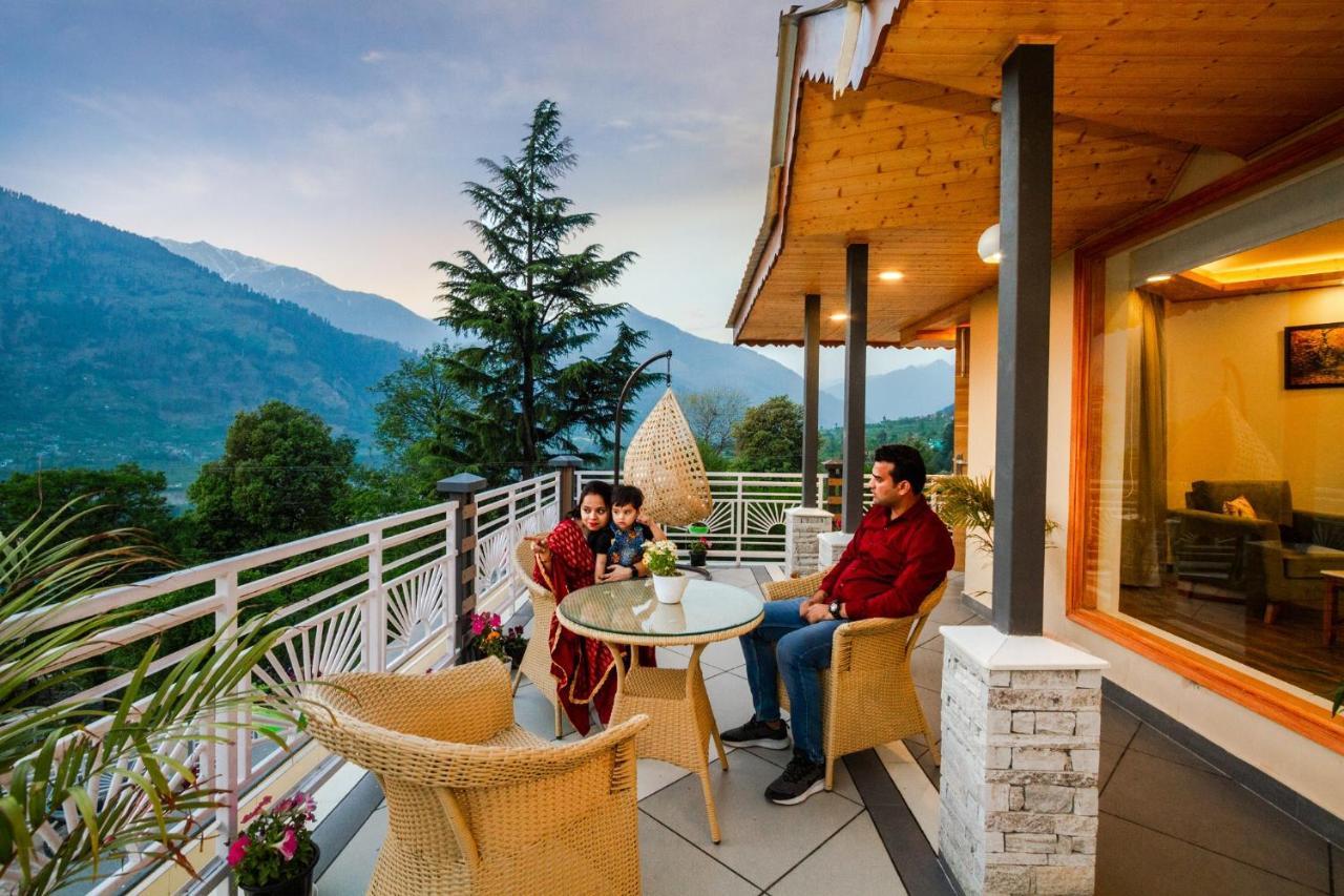 Anand Vardhan Resorts Manāli Екстериор снимка