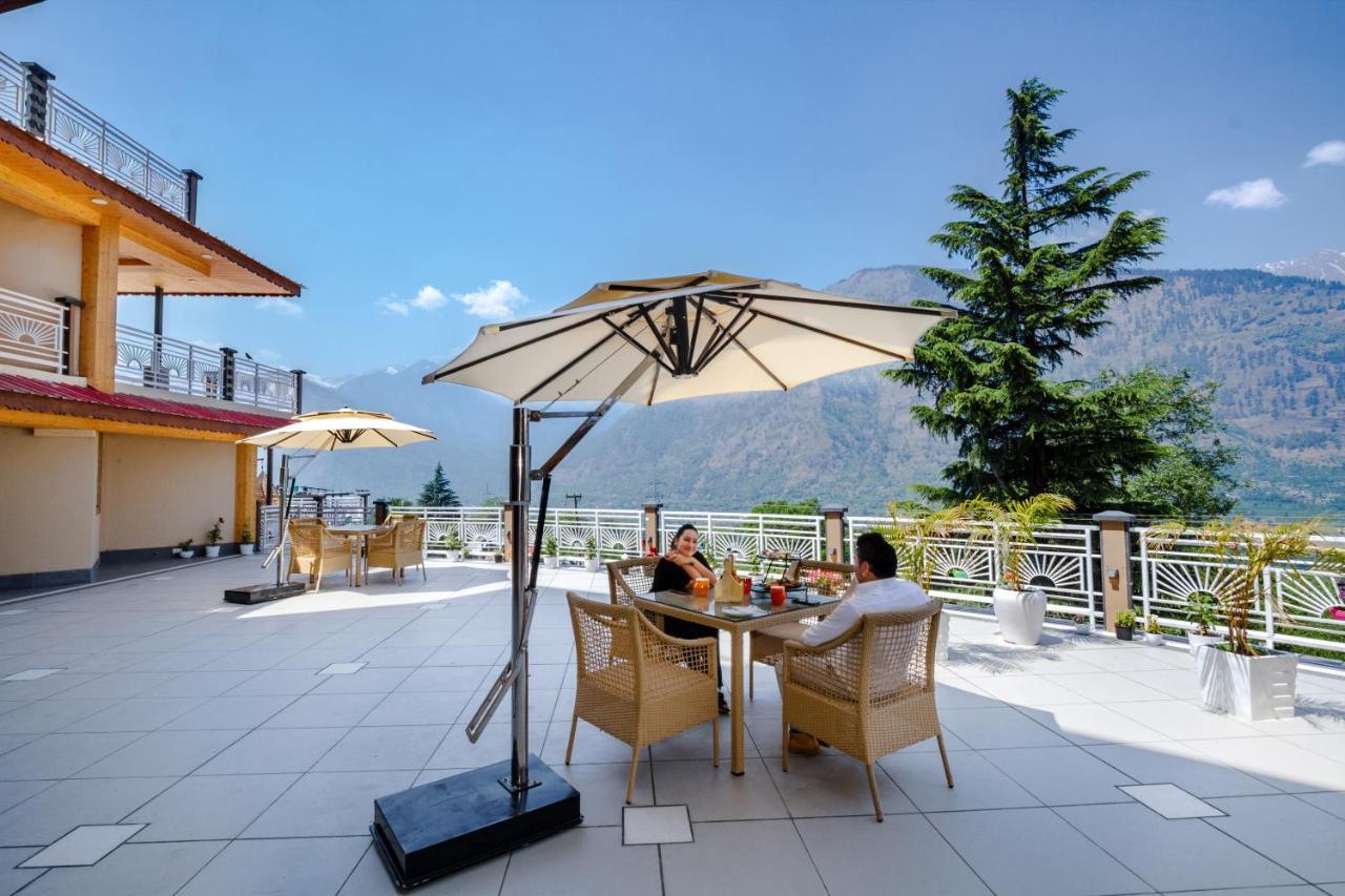 Anand Vardhan Resorts Manāli Екстериор снимка